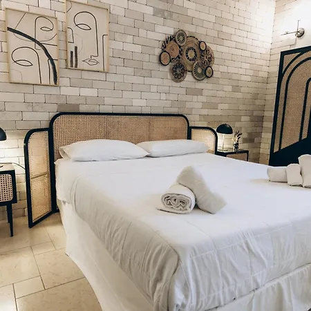 Dalila Apulian Guest house Pulsano
